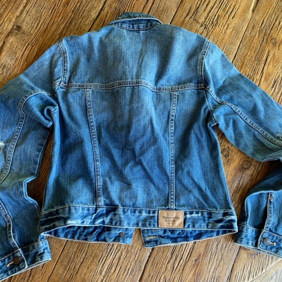 Abercrombie & Fitch Denim Jean Jacket - Picture 7 of 9